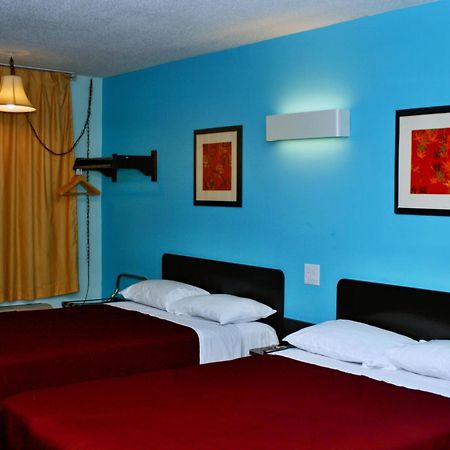 Relax Inn Front Royal Bilik gambar